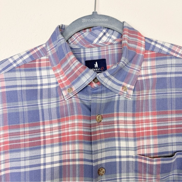 JOHNNIE O CARL PLOTT
TUCKED BUTTON UP SHIRT
JMWL8170 Size Small - Picture 5 of 12